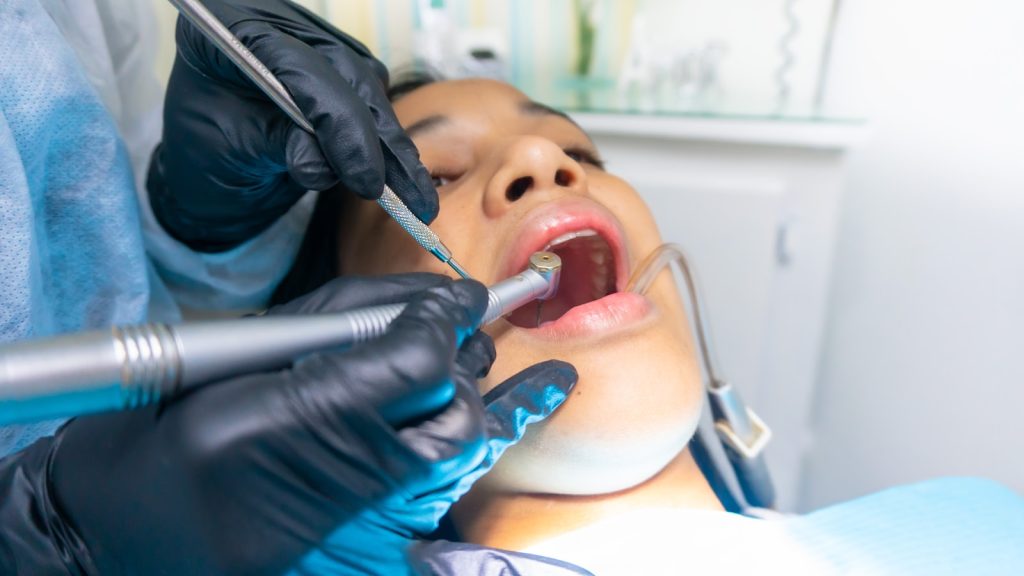 Dentist in Crawford